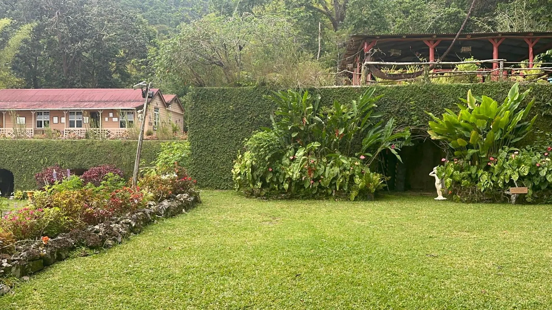 Barbecue Heritage Gardens Cottage - Jm Newcastle
